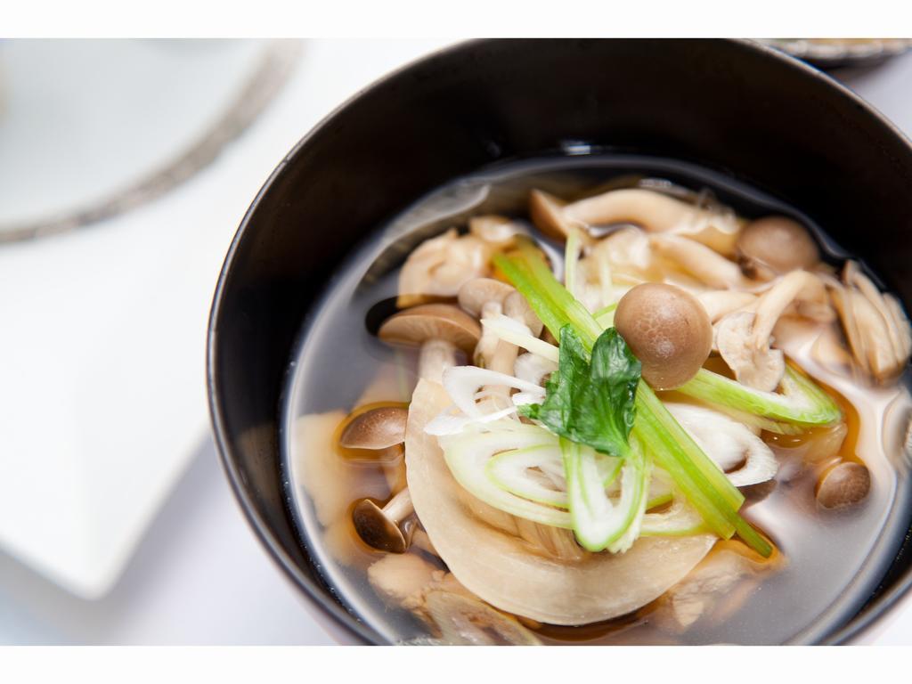 水沢翠明荘酒店 Oshu 外观 照片
